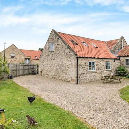 בית נופש 1 Bed In 93264