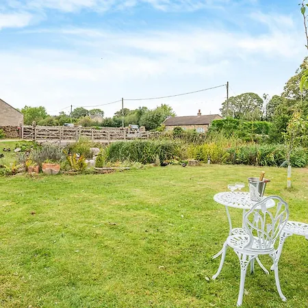 בית נופש 1 Bed In 93264 ריצ'מונד